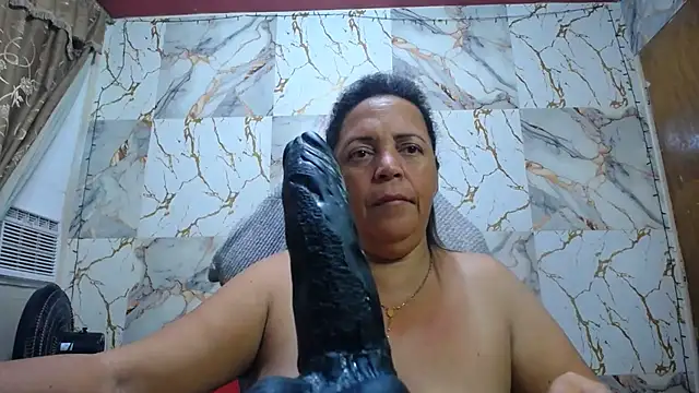 alina_maturehot webcam