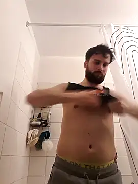 Taycanman69 webcam