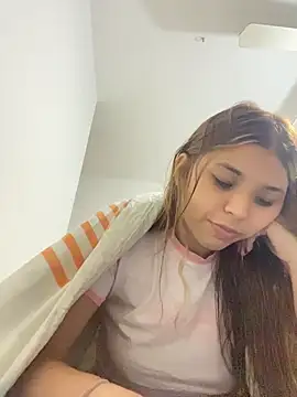 baddieasiantv webcam