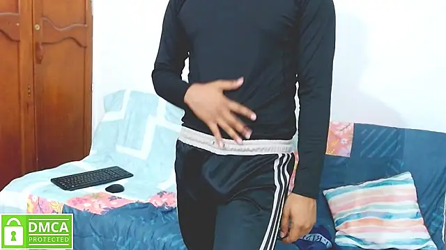 Denzel_Ass26 webcam