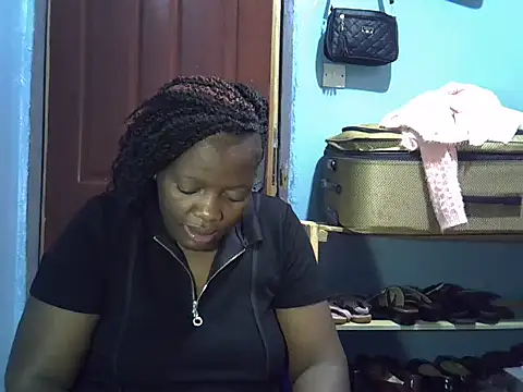 Ebonyceline webcam