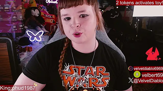 VelvetDiablo webcam