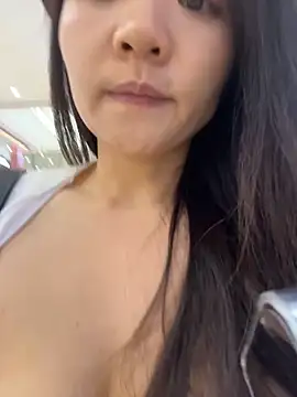 美女xiaochengzi505在线直播
