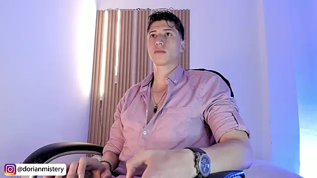 Dorianmistery2322_ webcam