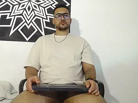 _CHRIS-DENNIS_ webcam