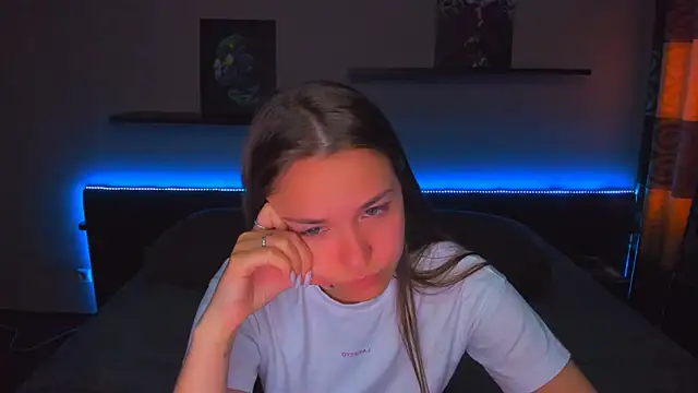 AlexaBarkley webcam