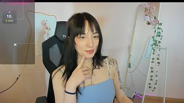 AliceeinWonderlanddd webcam