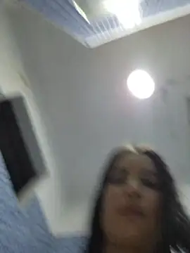 Pretty_Julieta webcam