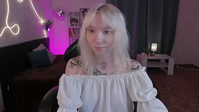 tattoo_art_baby webcam