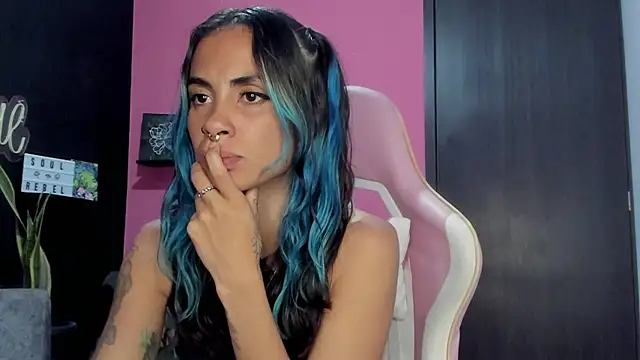 azula_lillet webcam