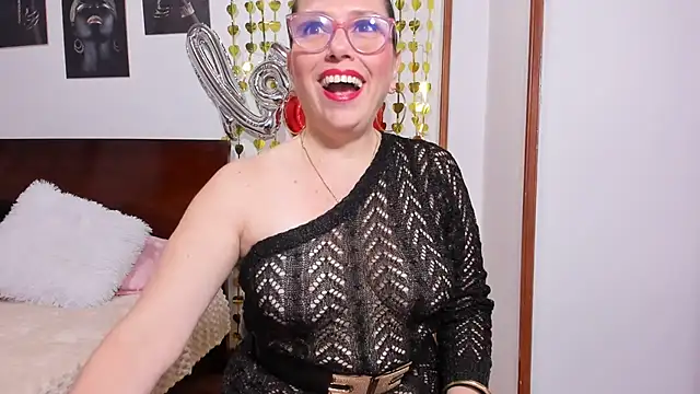 taylorhot70 webcam