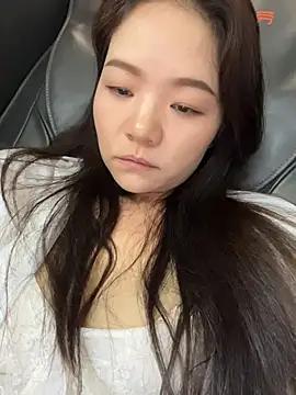 美女xiaochengzi505在线直播