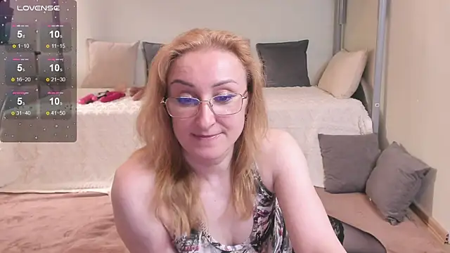 MadissonKiss webcam