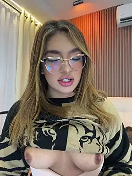 jenn_fit webcam