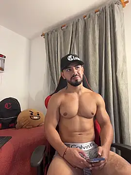 Ezzio_Scolaro webcam