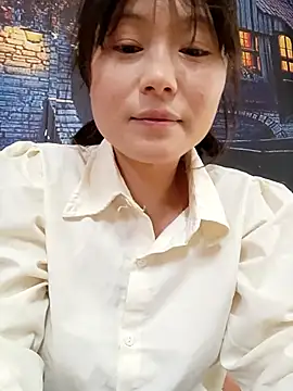 linda_bae00 webcam