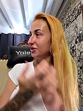 kylie_blck webcam