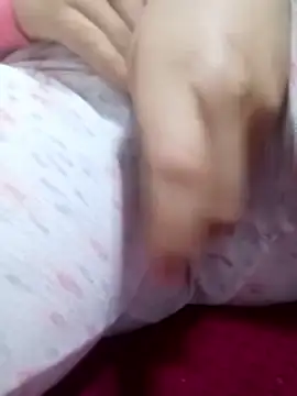 Bombamom webcam
