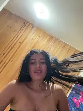 Kloe_1223 webcam