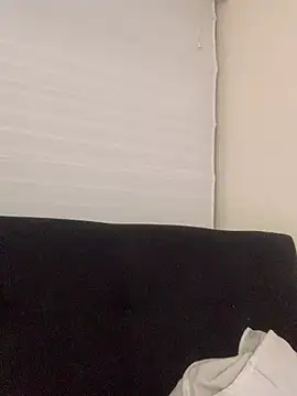 LilithMonette webcam