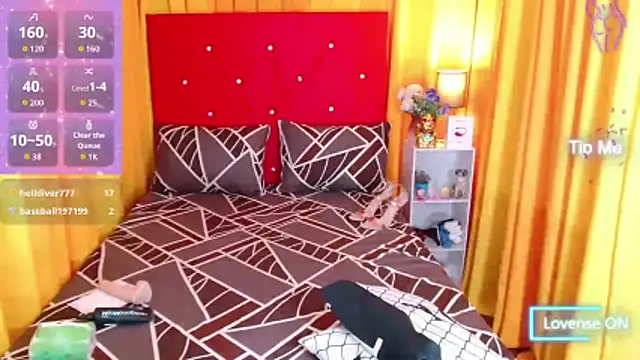 XxSexyPinay4uxX webcam