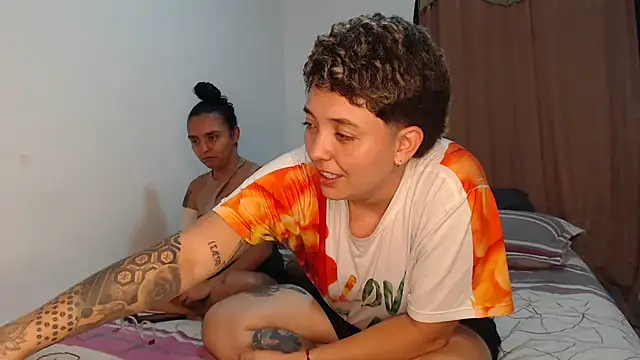 kathy_luisa webcam