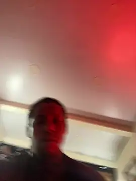 AlejoKhalifa_ webcam