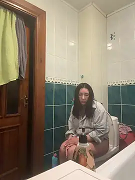Naughtbaby_2025 webcam