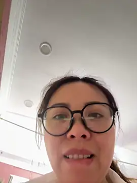 chick-888 webcam