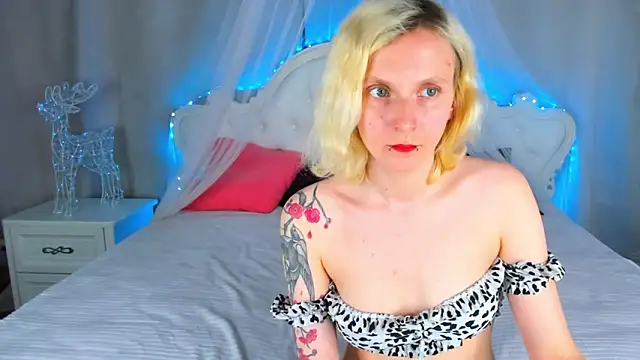 LikiLips webcam