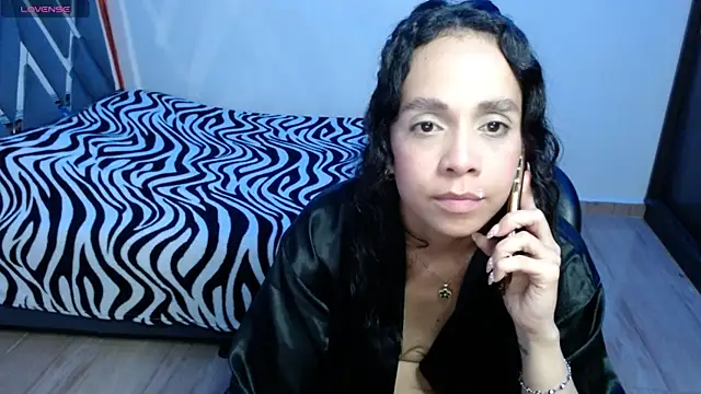 paula_lopez__ webcam