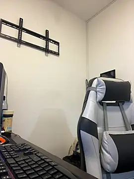 MiaHotboobs webcam