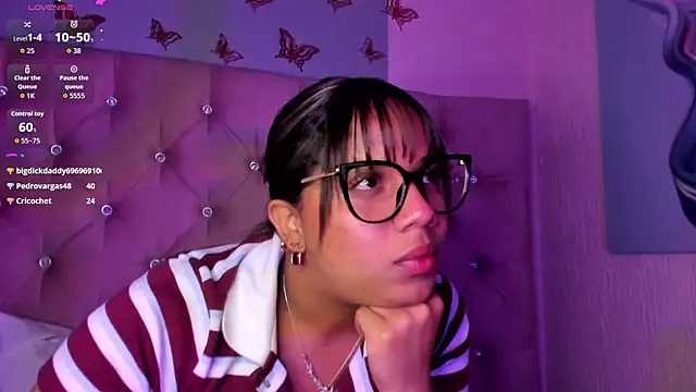 ZaraBlazze_ webcam