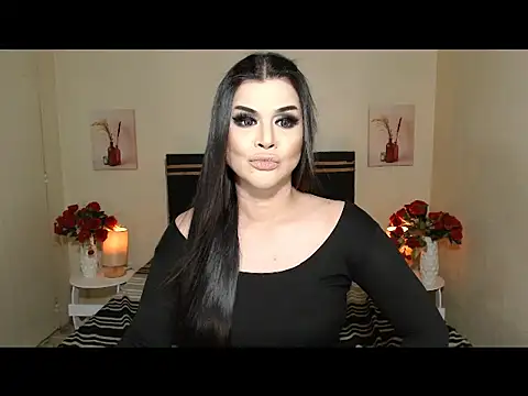 AttractiveMistress webcam