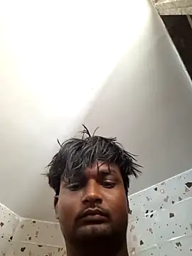 Gujju_here webcam