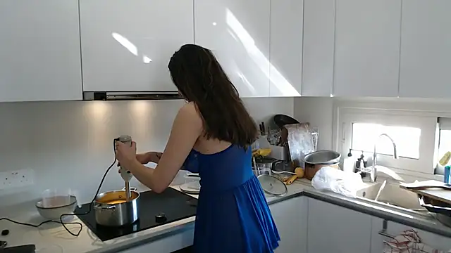 Leni-Velvet webcam