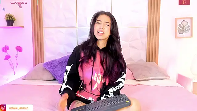 natalie_jaensen webcam
