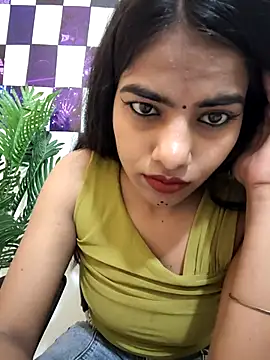 Alisha_Babyy webcam