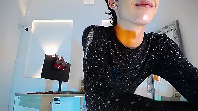 jullian_ricci webcam