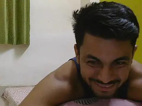 Stubborndesiboy webcam