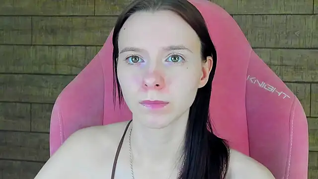 arinakubrick - ArinaKubrick's free webcam - UK Sex Cams