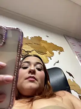 ziara_white webcam