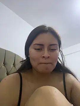 Debora9703 webcam