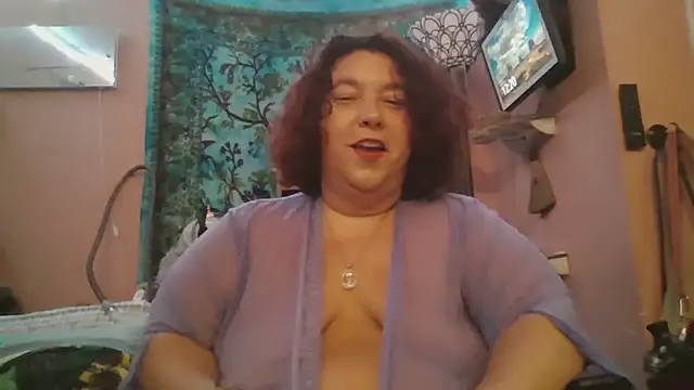 lil-gemini-hippy webcam