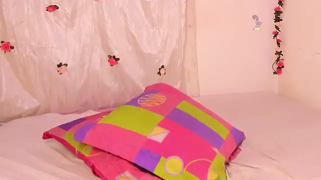 EvelynLuxx webcam