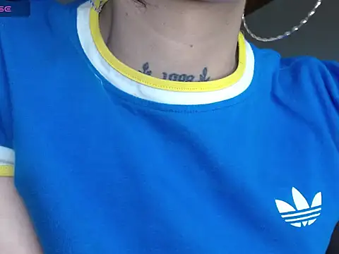 Scarlett_crastrawberry webcam