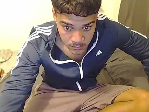 Ugh_Manux webcam