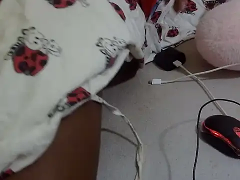 bellarincandy webcam