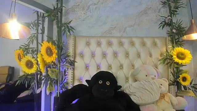 littleejaz - LittleeJaz's free webcam - UK Sex Cams