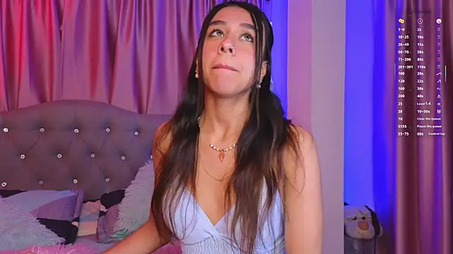 Emiily_Scott1 webcam